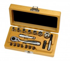 Felo Ratchet/Socket Set in Wooden box \"XS 18 Classic\" 18-pcs. SL/PZ/PH/ND/BH £74.95